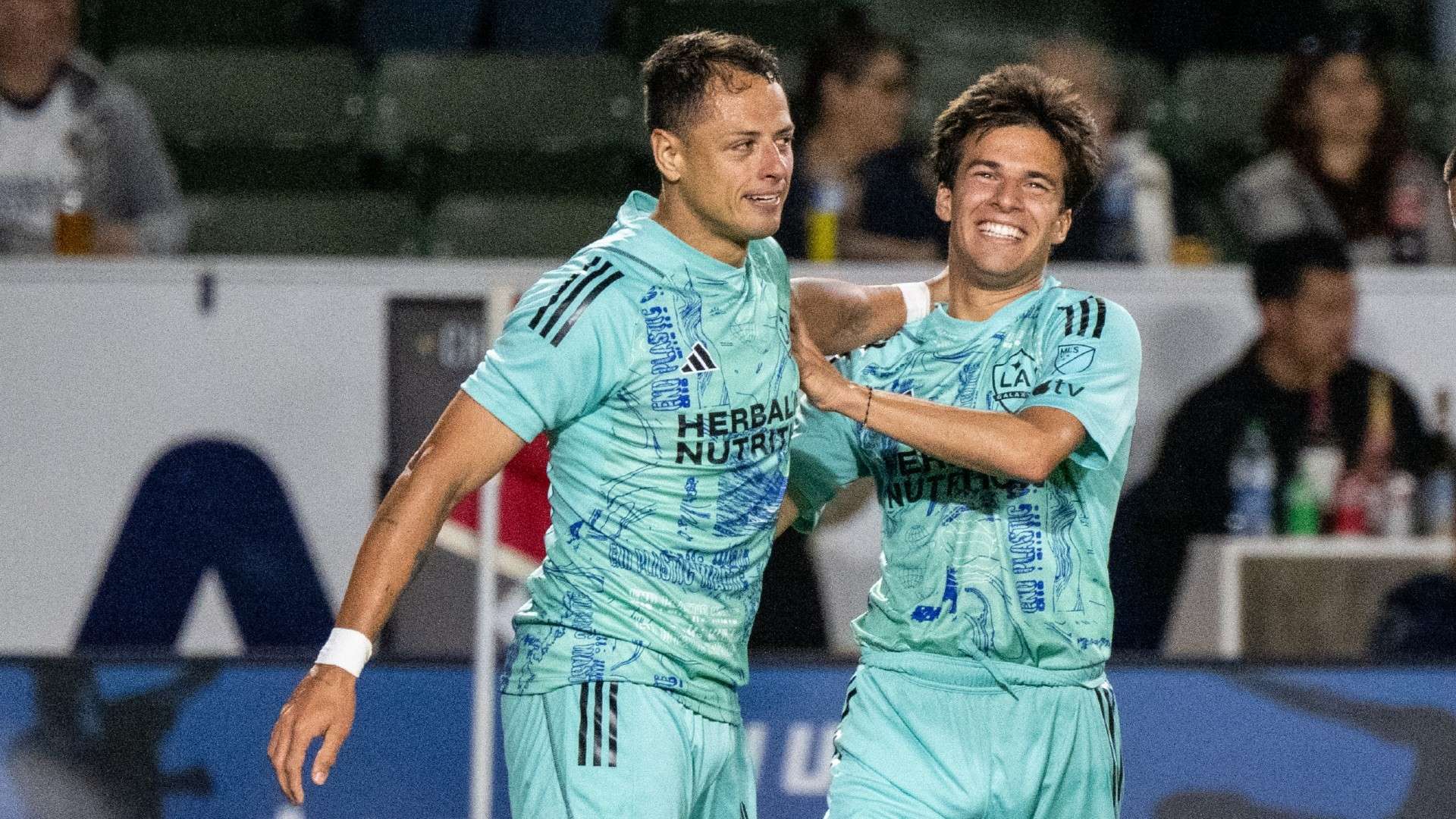 接着分析各 接着分析各