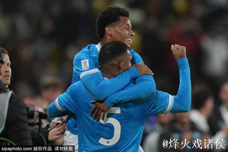 内雷斯双响 那不勒斯2-0队史第三次问鼎意超杯